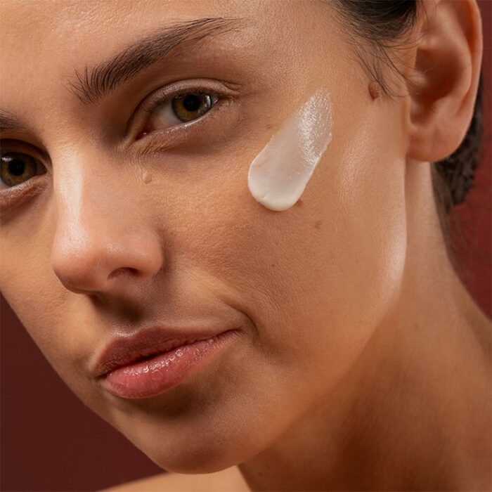 Madara Derma Collagen Night Source Sleeping Cream - Bild 3
