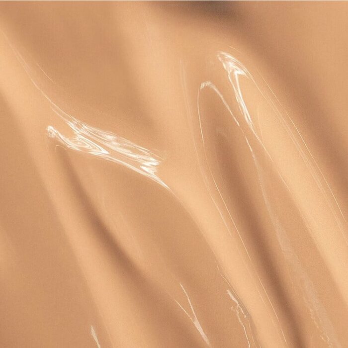 Madara Skin Equal Soft Glow Foundation - Sand 40 - Bild 2