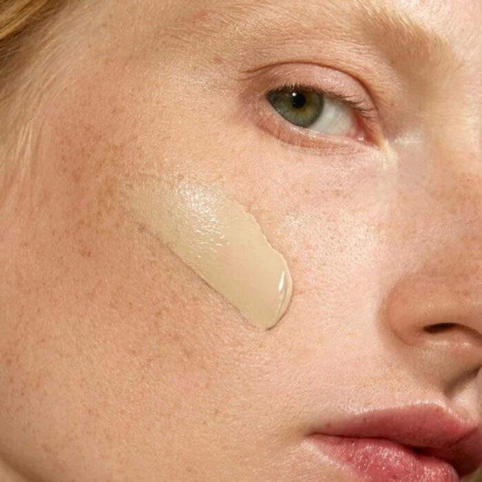 Madara SKINONYM Semi-Matte Peptide Foundation, 20 IVORY - Bild 2
