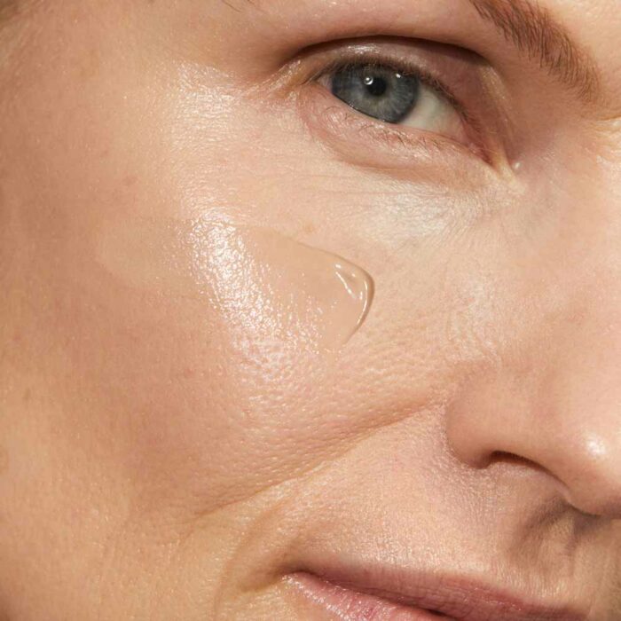 Mádara SKINONYM Semi-Matte Peptide Foundation, #25 LINEN, 30ml - Bild 2