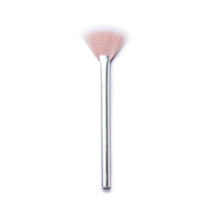 RMS Beauty Skin2Skin Fan Brush